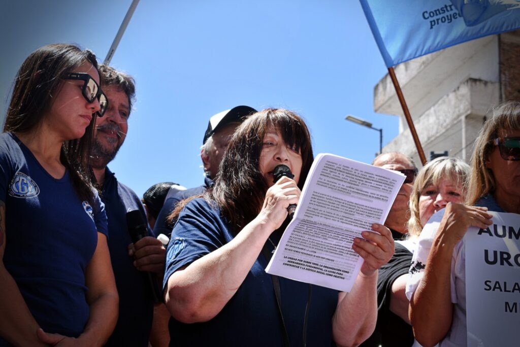 Sindicatos cordobeses salieron a la calle a rechazar la Reforma Laboral, la destrucción de la industria y la suba de los aportes provinciales