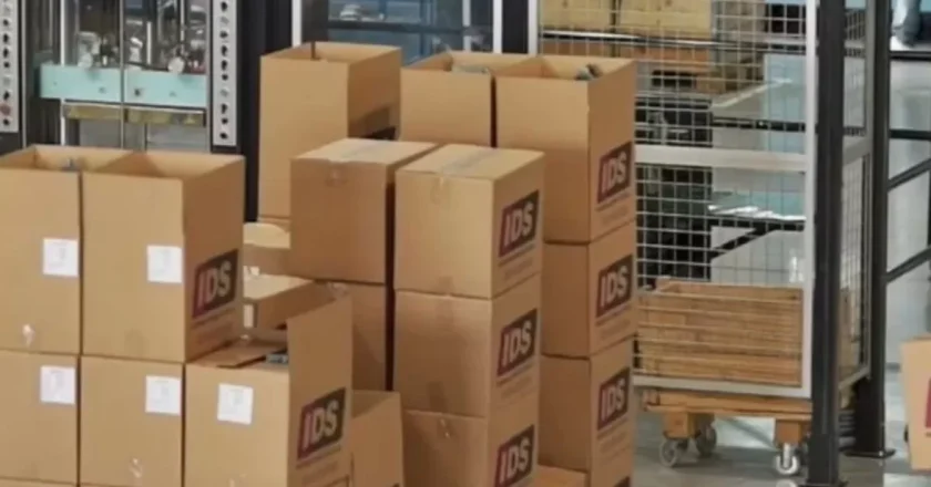 La empresa IDS Suelas anunció despidos en su planta de Chivilcoy y profundiza la crisis de la industria del calzado en la era Milei