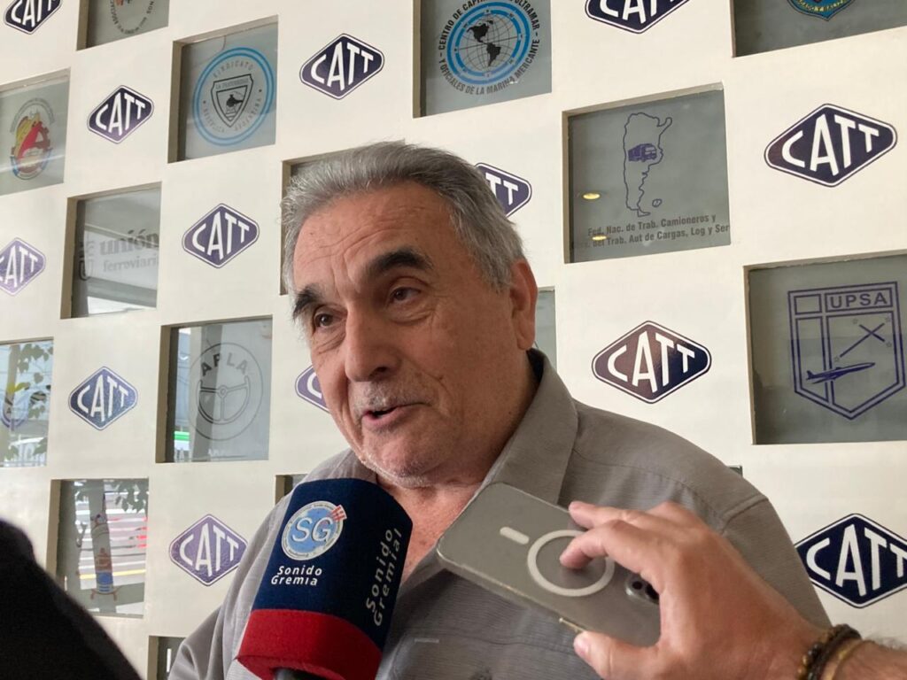 Juan Carlos Schmid: "Tenemos que hacer el máximo esfuerzo para demostrar que realmente estamos en contra de la reforma laboral y que esto es una escalada"