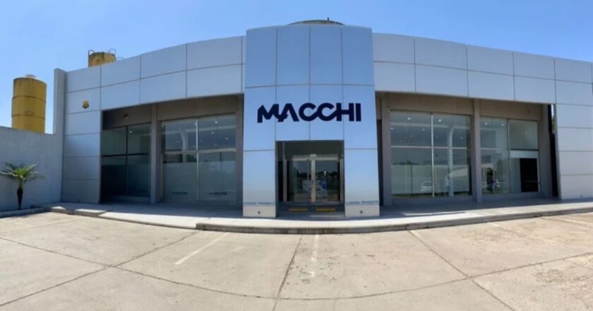 En una fábrica textil de Cañada de Gómez, tras dos meses sin pagar sueldos, suspendieron a todo el personal: Evalúan cortar la ruta 9 y tomar la planta