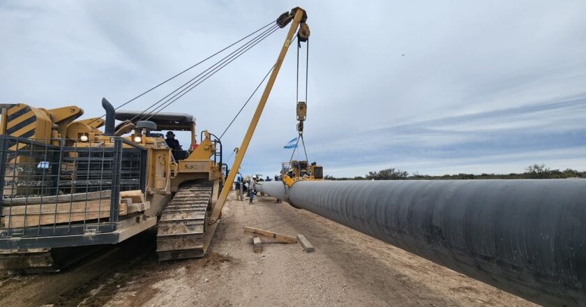 La UOCRA advierte que hay 1800 puestos de trabajo de la construcción en riesgo por la paralización del oleoducto Vaca Muerta Sur