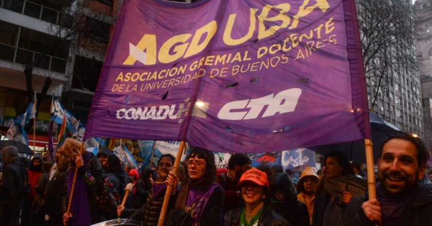 Docentes de la UBA advierten que «no inicia el ciclo 2026» si el Gobierno no aplica la ley de financiamiento universitario