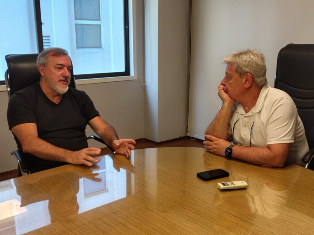 Aguiar se reunió con Furlán, coincidieron en "acelerar la lucha contra la reforma laboral" y ATE fijará fecha para un plenario federal