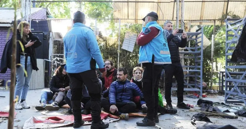 Legisladores porteños denuncian que con desalojos el gobierno de Jorge Macri ya dejó a 200 trabajadores informales sin empleo