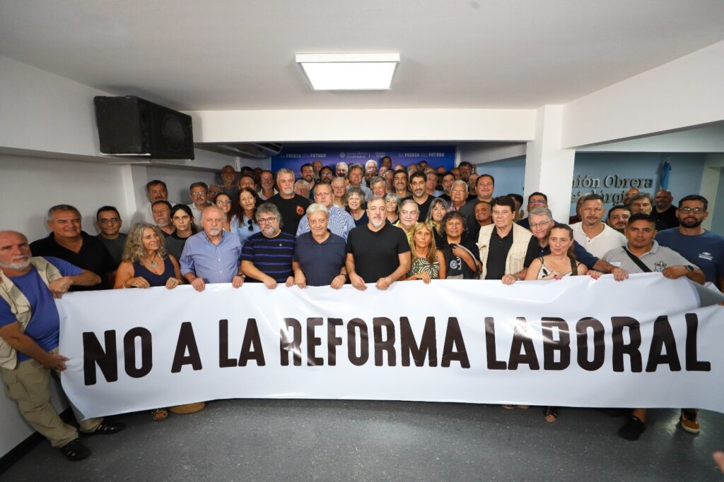 Furlán logró reunir 86 sindicatos de las tres centrales sindicales y lanzaron un plan de lucha contra la reforma laboral que incluirá movilizaciones en las provincias