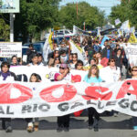 Docentes de Santa Cruz convocan a un paro y una marcha provincial contra la Ley de Emergencia Económica de Vidal