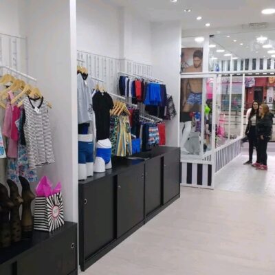 La empresa Cocot & Dufour negó despidos masivos y aseguró que la fábrica sigue operando con normalidad