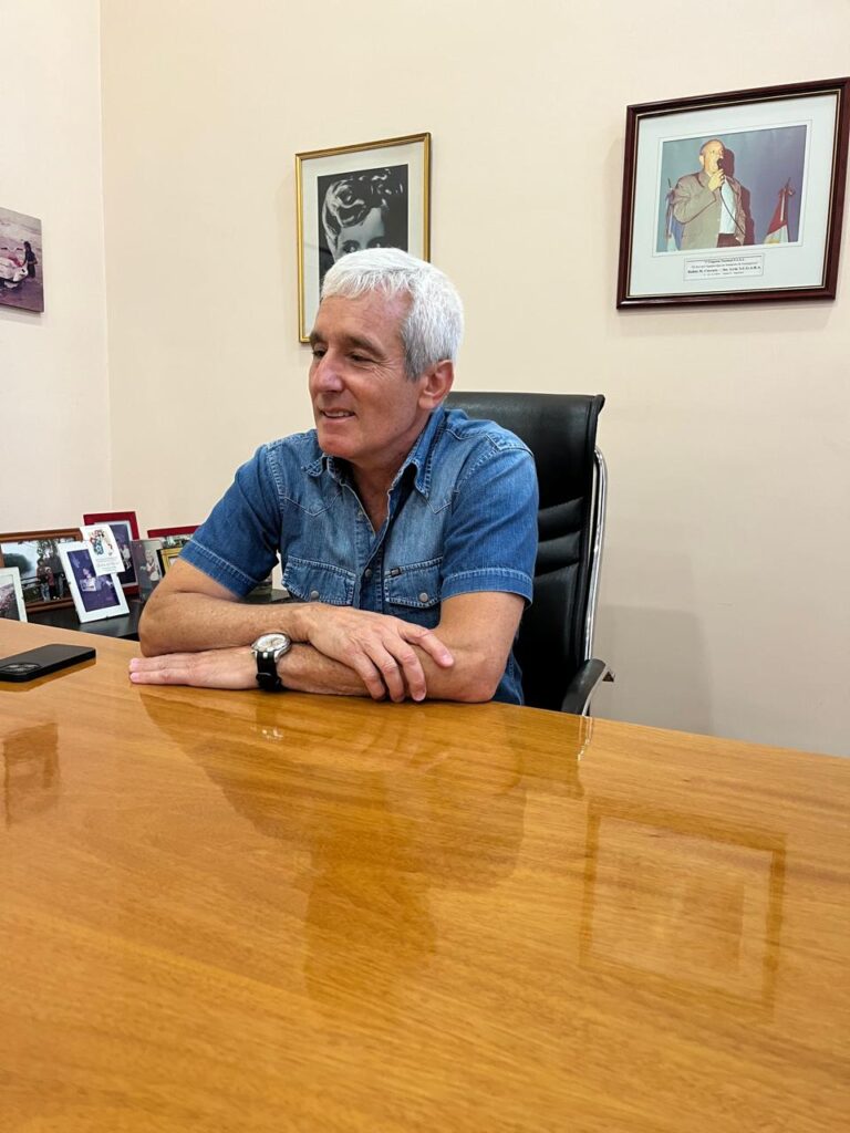 Roberto Solari, líder de Guardavidas y armador del tradicional almuerzo veraniego de Barrionuevo: "Tenemos como objetivo consensuar un documento con el apoyo incondicional a la conducción de la CGT en la discusión por la Reforma Laboral" 