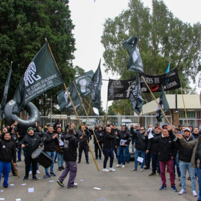 Trabajador de FATE desmintió la toma de la planta y reclamó diálogo para la continuidad laboral: “Dicen que no hay materia prima y que las máquinas no funcionan, y es falso”