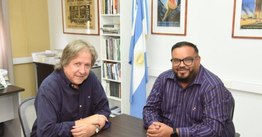 En un gesto de recambio generacional, Matías Velázquez es el nuevo líder de la Federación Gráfica Bonaerense: «Hay que fortalecer la organización sindical desde las bases»