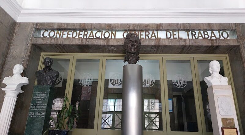 Tras la escándalo salida de la Lavagna, la CGT prepara su propio índice de precios y empieza a tensar las discusiones salariales