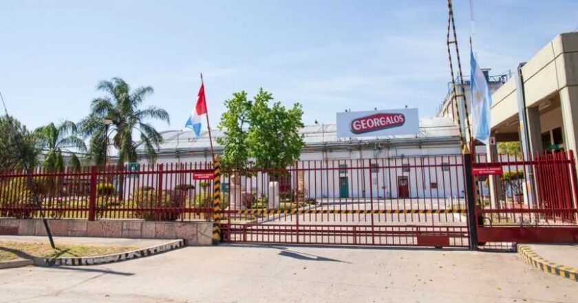 Audiencia clave entre Alimentación y Georgalos por el esquema de suspensiones: «Vamos a pedir que a los que suspendieron 2 veces se les pague el 100% del salario»