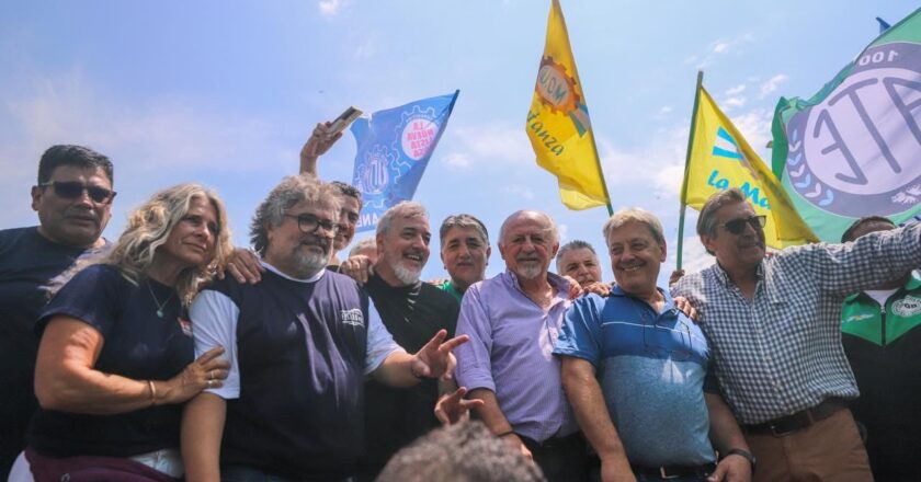 «No al pacto contra las y los trabajadores», el documento que presentó el sindicalismo combativo y que apunta a los gobernadores
