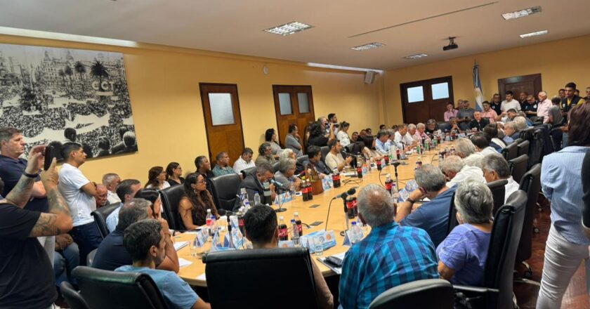 La CGT apuesta a una movilización que explote la Plaza Congreso el 11 de febrero contra la Reforma Laboral y libera a los gremios más duros para que le sumen una huelga