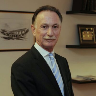 Ni los empresarios creen que la Reforma Laboral es una modernización: «Nació vieja, hay que pensar en los trabajos que la IA va a reemplazar»