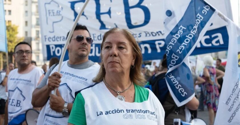 Los gremios docentes definieron paro de 24 horas y los judiciales pidieron la urgente convocatoria a paritarias en la Provincia de Buenos Aires