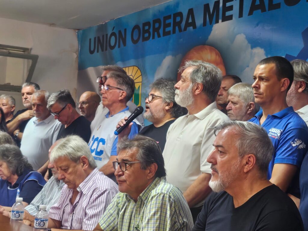 Para Yofra "este Gobierno vino a declararle la guerra a la clase trabajadora" y le dijo a la CGT: "La herramienta para defender a los trabajadores es la huelga"