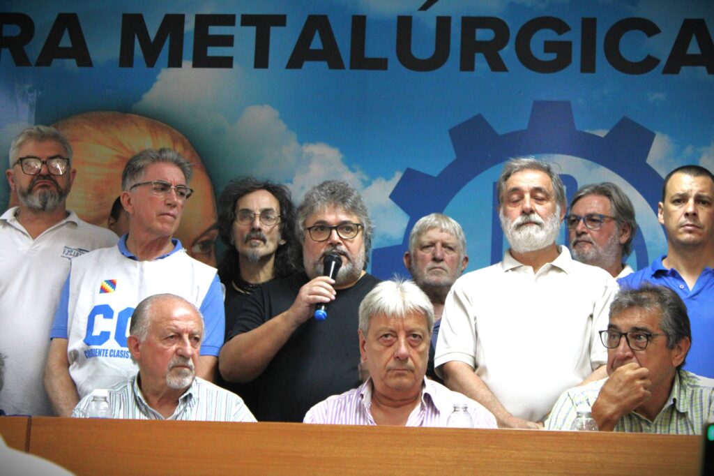 “Hay que salir a luchar para frenar esta barbarie contra la clase trabajadora”, planteó Yofra