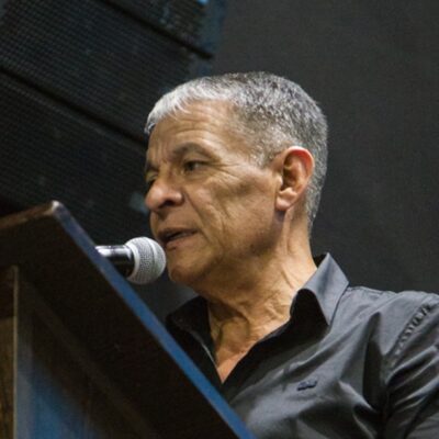 Argüello acusó a los gobernadores peronistas de «vender la dignidad del pueblo por una zanjacuneta y dos metros de asfalto»