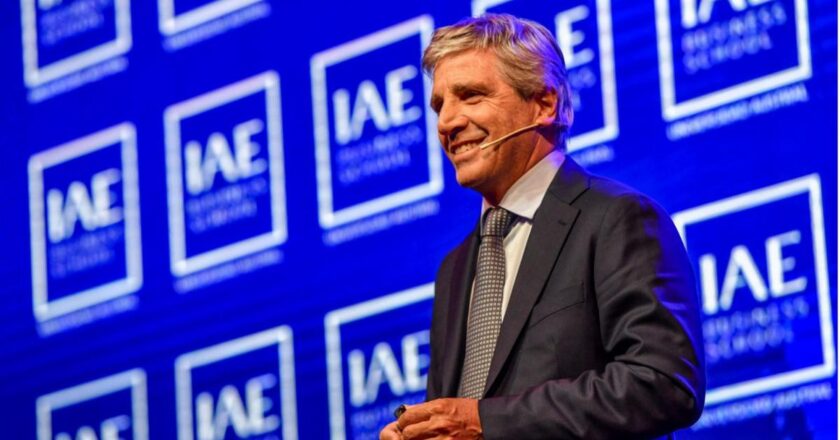 Por el cepo a las paritarias y la aceleración inflacionaria, en diciembre los salarios perdieron por paliza contra los precios