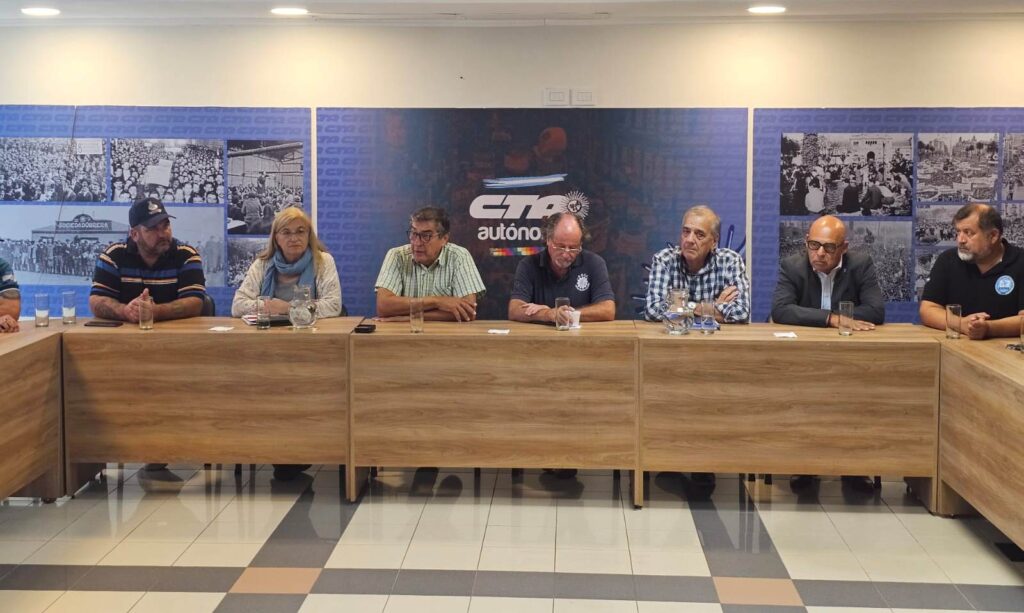 El Frente Sindical de Unidad FRESU recibió a sectores Pymes que se sumaron al plan de acción contra el gobierno