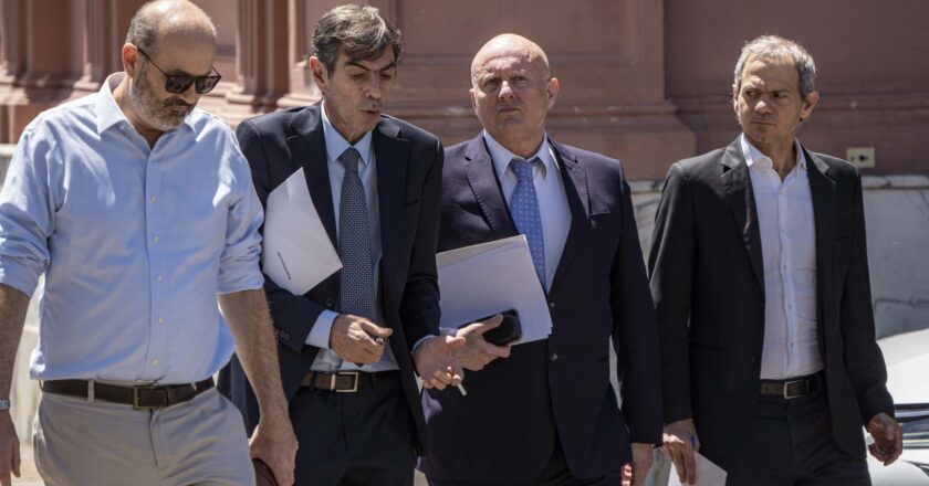 El empleo público cayó 7,2% en 2025 y desde que asumió Milei se perdieron más de 61 mil puestos de trabajo