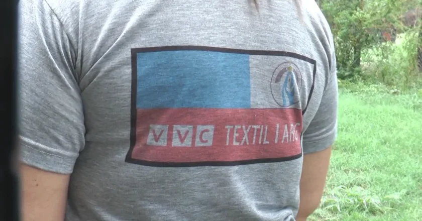 Trabajadores de VVC Textil protestaron por salarios adeudados y falta de aportes, reclaman la intervención del gobernador Raúl Jalil