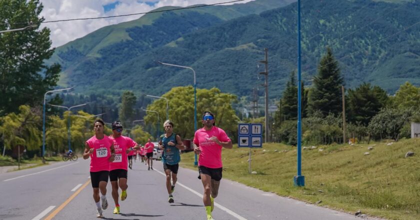 Bancarios denunciaron que la policía tucumana fue a hacer inteligencia a la maratón que organiza en Tafí del Valle