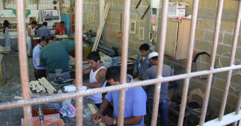 La Reforma Laboral dejaría sin peculio a las personas privadas de su libertad que trabajan: «Hasta la fuerza de seguridad está en contra de esta medida»