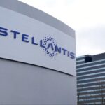 En medio del cimbronazo por el cierre de Fate, Stellantis confirmó que paraliza su producción en El Palomar hasta marzo