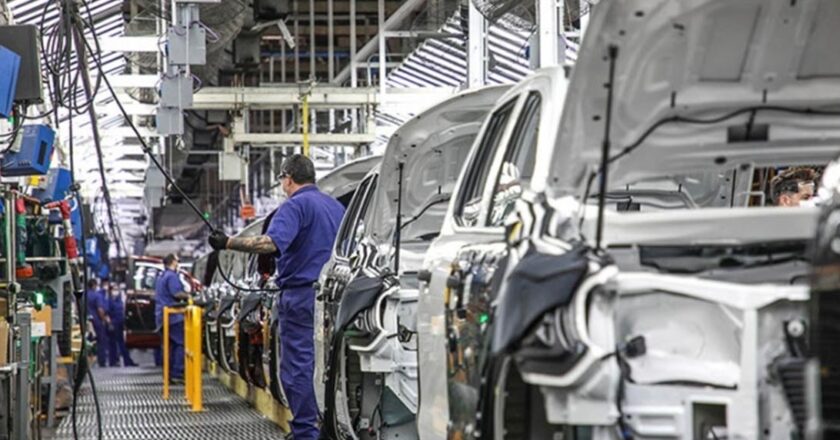 La producción de la industria automotriz en Santa Fe se desplomó el 31,4% en 2025 y tras la caída de Fate empiezan los rumores