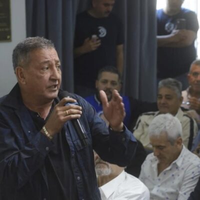 Tras subir el tono de su discurso público, Maturano recibió a los gremios duros y discutieron la continuidad del plan de lucha