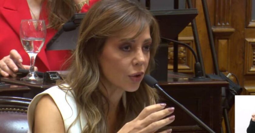 Tras la suspensión judicial, una senadora que apoyó la Reforma Laboral en general presentó un proyecto para derogar el FAL