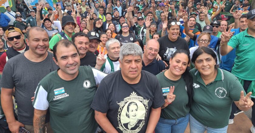 Pablo Moyano fue a Villa Gesell, calificó de «mamarracho» a Barrera y aseguró: «Estaremos acá hasta que los compañeros sean reincorporados»