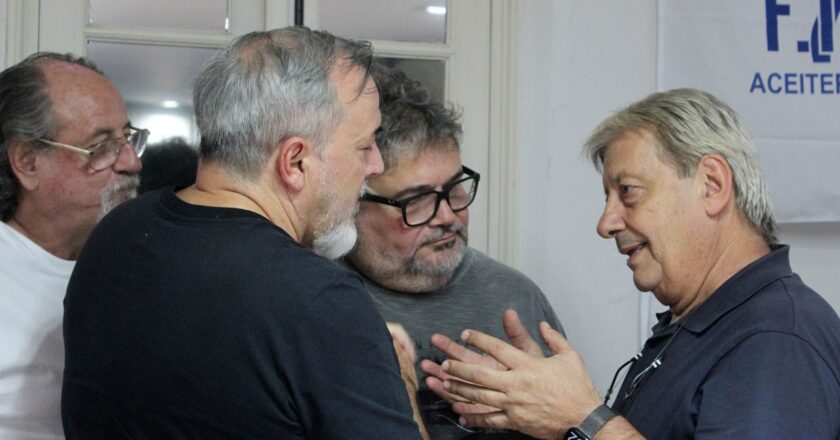 El Frente de Sindicatos Unidos se suma a la huelga metalúrgica de Tierra del Fuego, arranca una serie de protestas y medirá su propio IPC