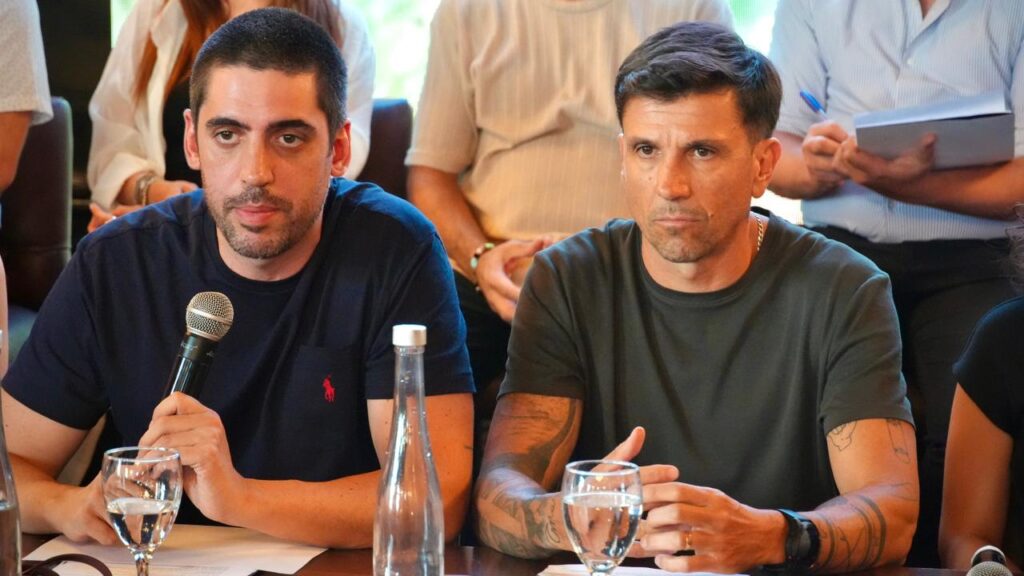 Con sindicalistas en lugares claves y hasta un exsecretario de Trabajo el operativo clamor por "Dante Gebel 2027" armó una estructura nacional y convocó a un congreso