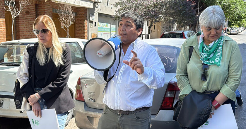 ATE y la CTA de Neuquén también presentaron un amparo para que se declare la inconstitucionalidad de casi todos los artículos de la Reforma Laboral