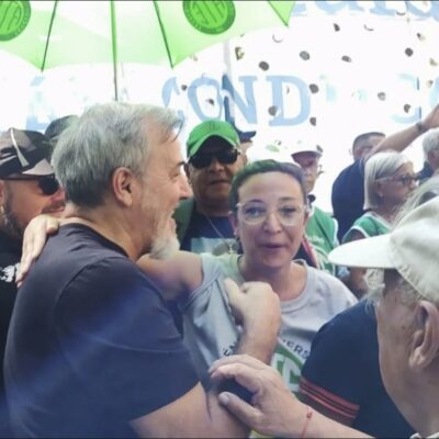 En medio de la ola de despidos en el Estado, denuncian que quieren cesantear a la titular de ATE PAMI en Rosario «para lograr impunidad en la corrupción»