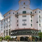 La crisis del turismo golpea al histórico Hotel Salta: reducen a la mitad la jornada laboral de unos 50 trabajadores