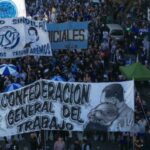 Calle y amparo: con una concentración en Tribunales, la CGT activa su plan para frenar la reforma laboral en tribunales