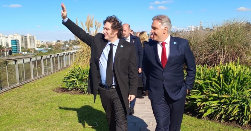 Tras la repentina ausencia de tres diputados en la votación por la reforma laboral, el Gobierno duplicará los giros a Córdoba para jubilaciones