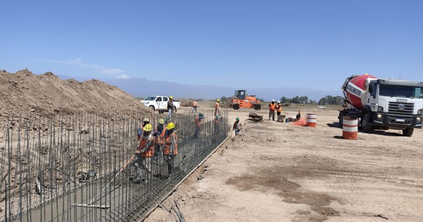 Por los recortes presupuestarios de Nación, se frenan las obras en la Ruta 40 en San Juan y despiden a 95 trabajadores
