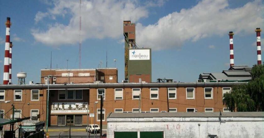 Rigolleau, la principal fábrica de vidrio del país, reducirá producción local y comenzará a importar vajilla desde China