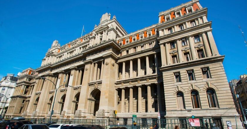 El Contencioso Administrativo Federal admitió el planteo del Gobierno y tratará el caso que cuestiona el traspaso de la Justicia Nacional del Trabajo a la Ciudad