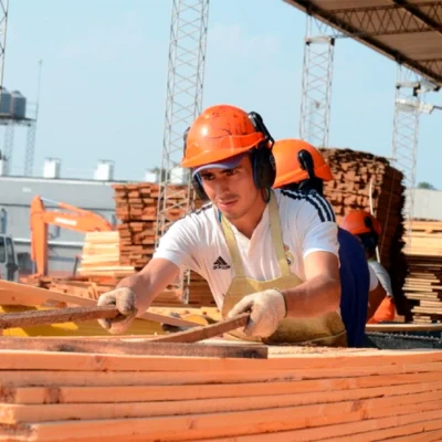 Los salarios volvieron a caer en enero salvo los de los no registrados que para el INDEC de Milei duplican a la inflación