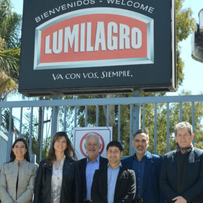 Lumilagro despidió 170 trabajadores, ahora trae las ampollas de vidrio de India y Vietnam y los termos de acero los fabrica en China