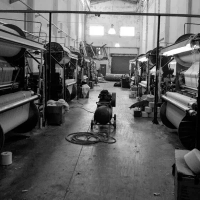 La crisis industrial corre a toda velocidad y se pierden 160 empleos por día en el país