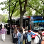 La Federación Internacional de Trabajadores del Transporte le reclamó a Milei «respetar la libertad sindical» ante la amenaza de sanciones a la UTA y La Fraternidad