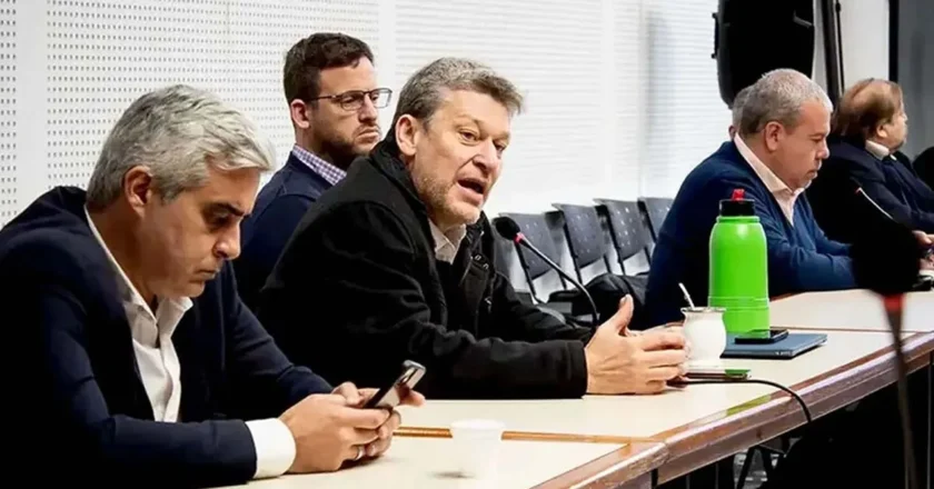 Los rectores de universidades públicas insisten en que «lo más urgente es que el Gobierno llame a paritarias»