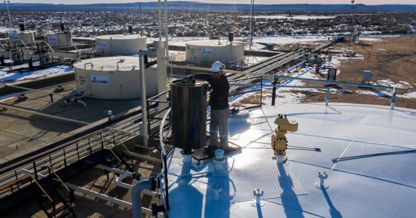 La crisis arrastra también a las petroleras: Oilstone Energía SA ya despidió 120 trabajadores y abrió un concurso de acreedores